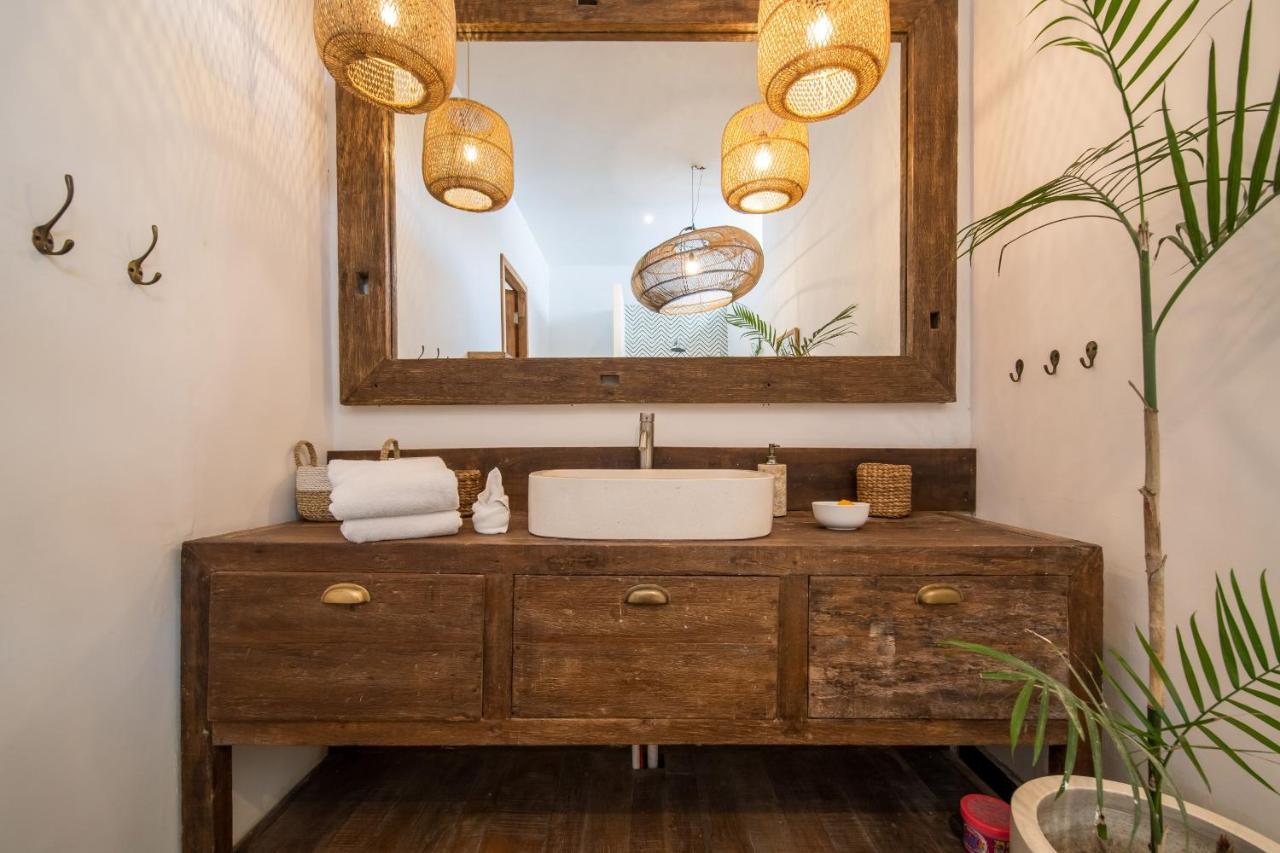 Villa Yogi Surf 3 Canggu エクステリア 写真